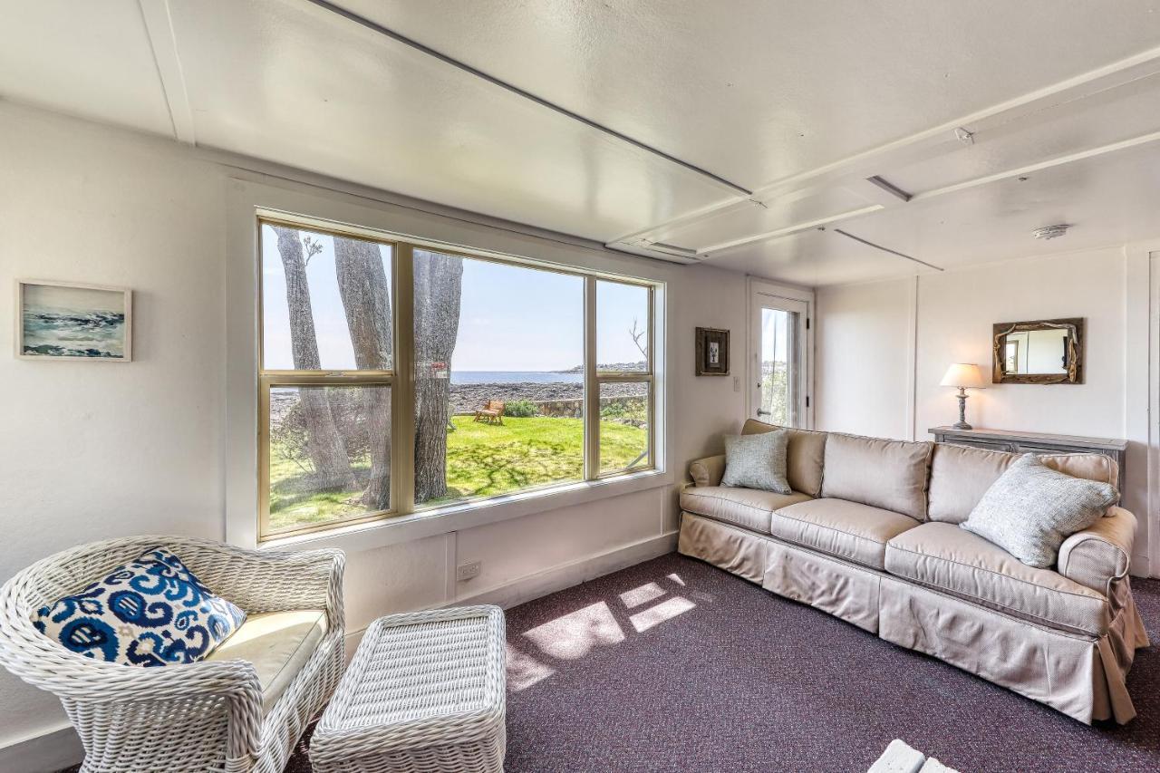 Castle Rock & Sea Belle Cottages Йорк Экстерьер фото